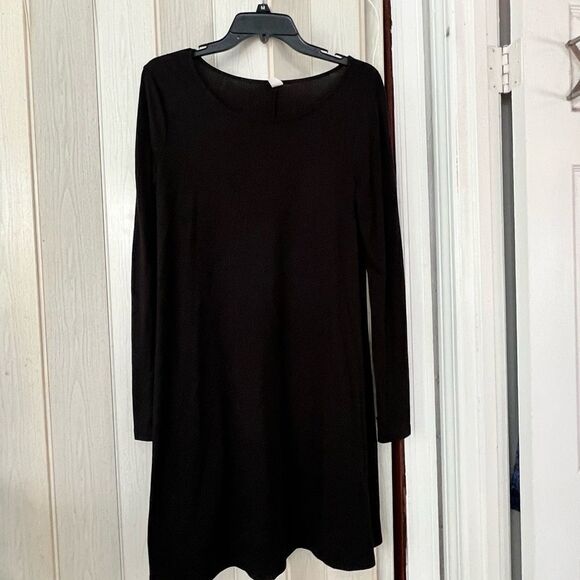 Old Navy Dresses & Skirts - Old Navy Black Dress